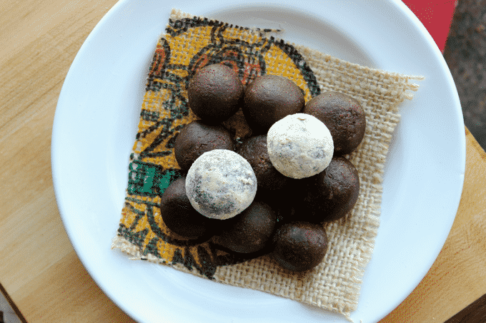 Healthy chocolate peanut butter protein truffles. OMG these truffles are soooo good. I've made a batch almost everyday for the past week. Every truffle is only 40 calories.