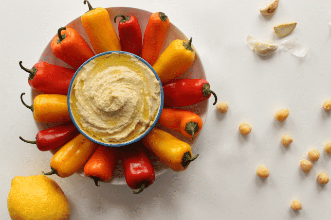 The only traditional hummus recipe you'll ever need. This hummus is filled with healthy fats, couldn't be easier to make, and it's unbelievably delicious. You've got to try this! #Healthy #recipe