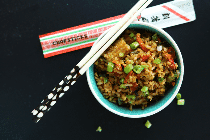 Healthy Low Calorie Fried Rice exists! Not only does it exist, but it's unbelievably easy to make too! Each cup has only 135 calories, and just 1.5g of fat!