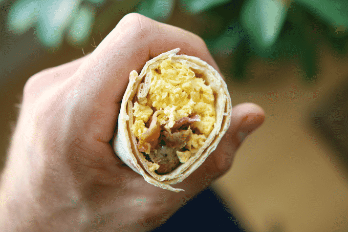 These healthy low calorie breakfast burritos are incredibly delicious, and don't taste _healthy_ at all. Each one is only 285 calories and has over 35g of protein