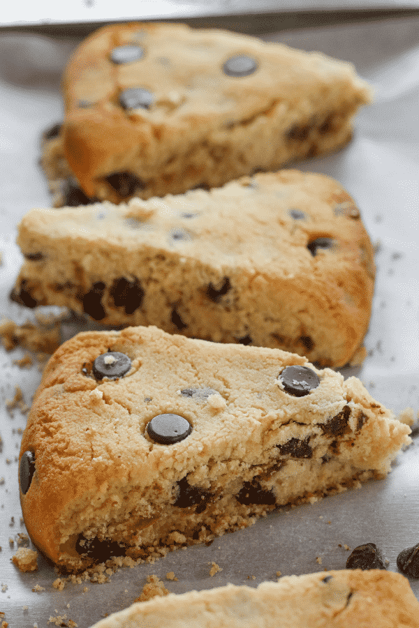 The BEST Low Carb Keto Scones! This is an easy to make keto scone recipe that's made with both almond flour and coconut flour. And each scone has just 3 NET CARBS!