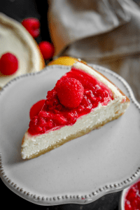 Easy Low Carb KETO Cheesecake!