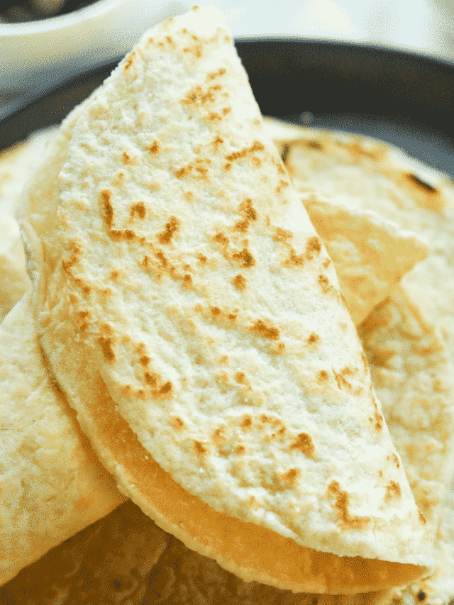 cropped-Keto-Tortillas-Made-with-almond-flour.-This-is-truly-the-BEST-low-carb-tortilla-recipe.-Each-one-has-just-over-1-NET-CARB-and-youd-never-guess-these-were-keto.-.png