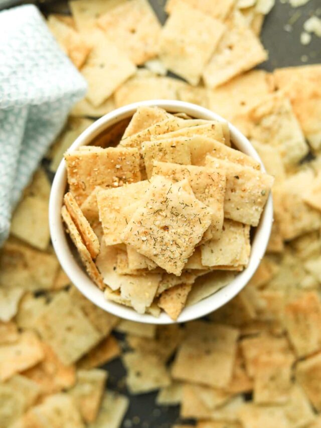 cropped-keto-crackers2-17-1.jpg