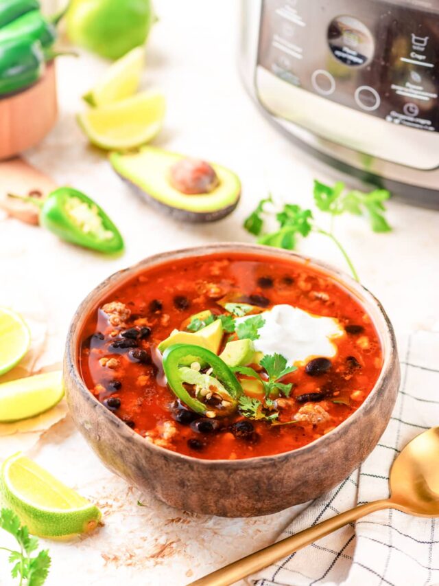 cropped-Easy-Instant-Pot-Taco-Soup-Recipe.jpg