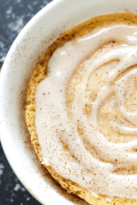 A cinnamon roll mug cake.