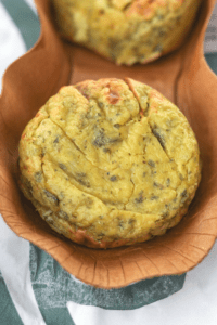 Starbucks Calen Portabella mushroom egg bites in a brown container.