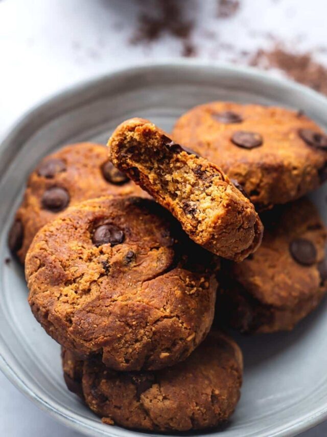 Peanut Butter Protein Cookies