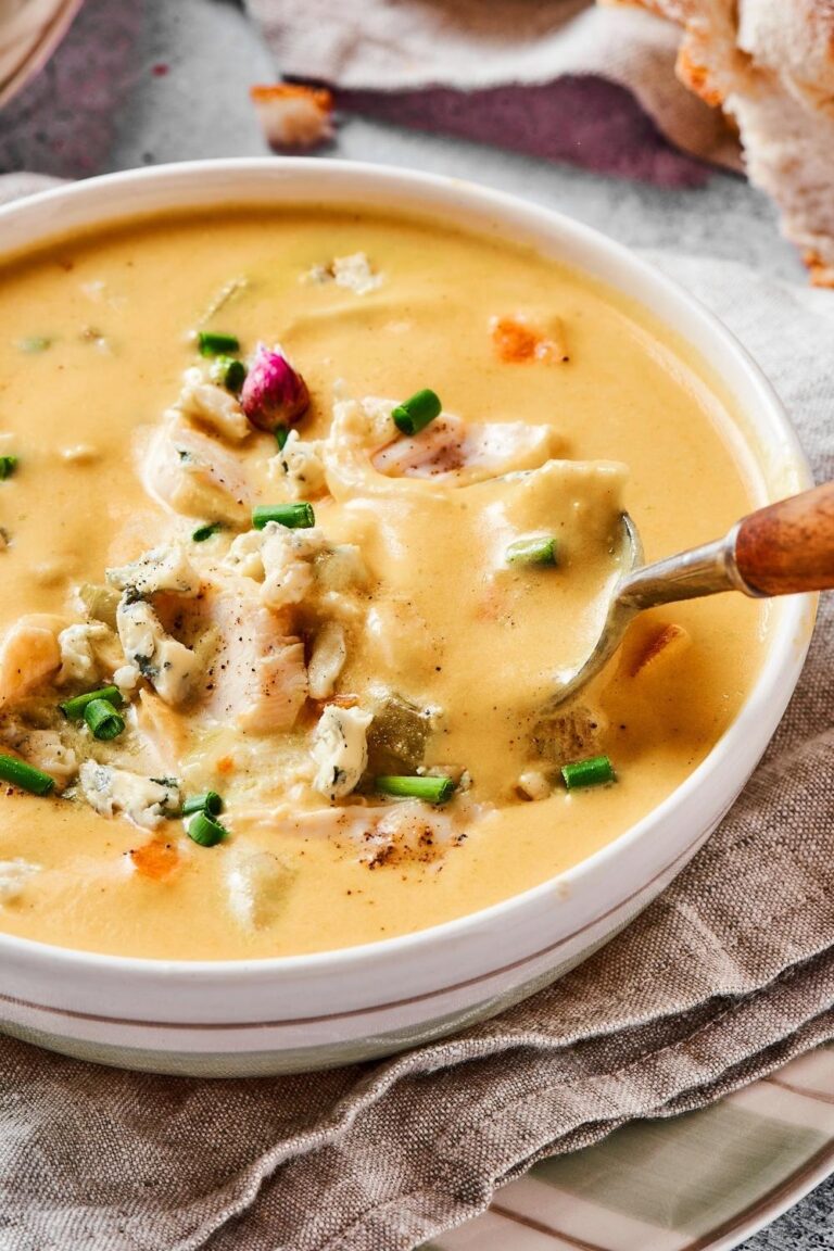 Rich Creamy Buffalo Chicken Soup Recipe