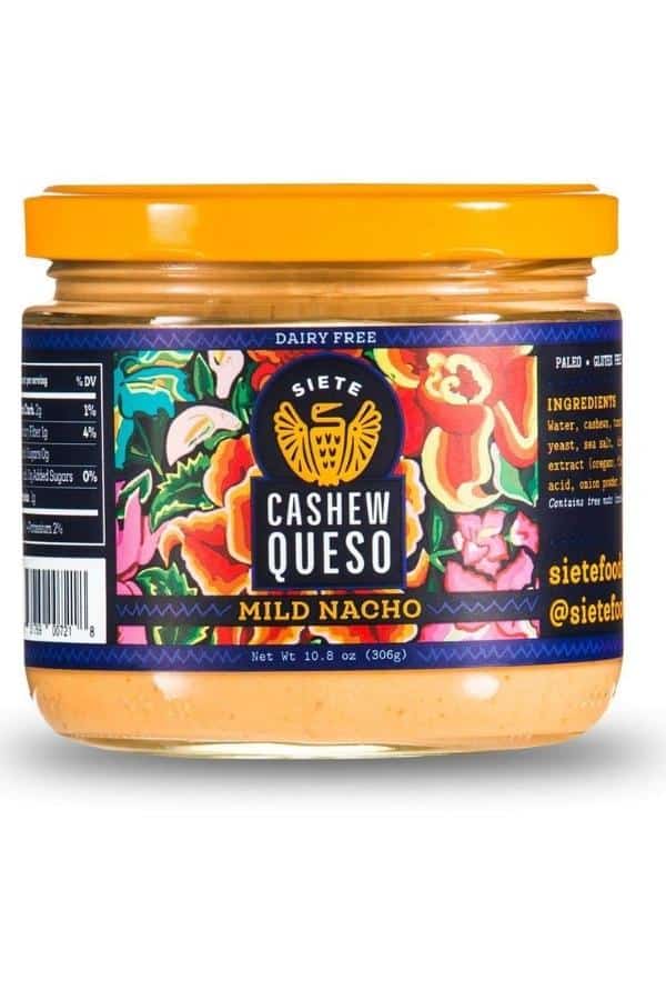 A container of Siete cashew queso.