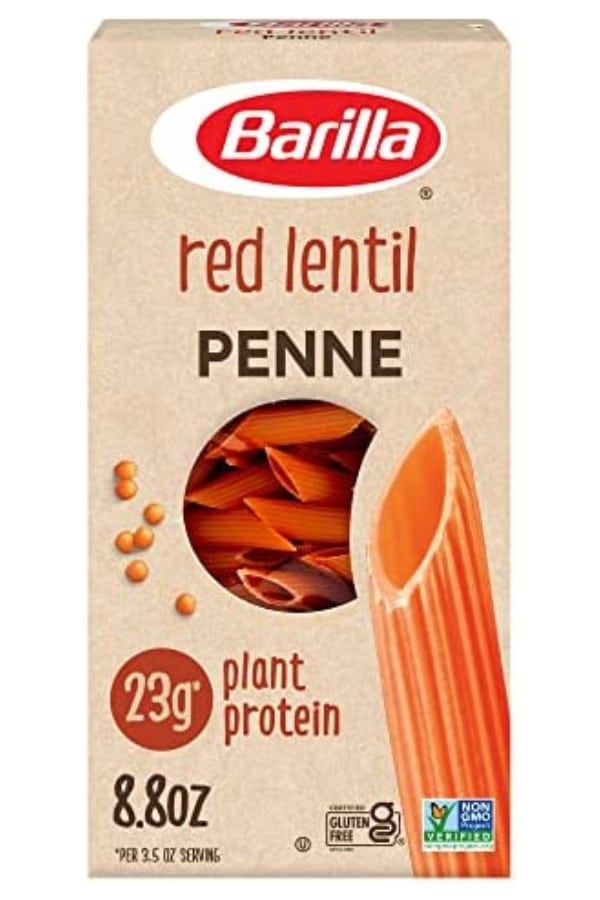 A box of Barilla red lentil penne.