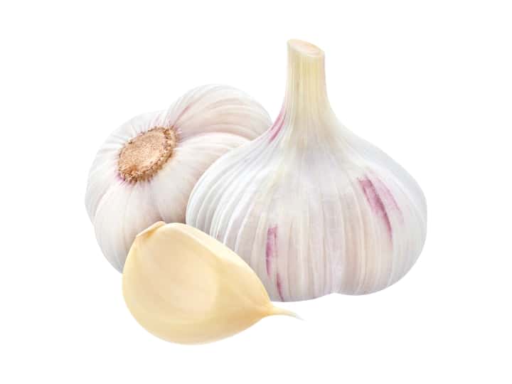 Two bulbs of garlic.