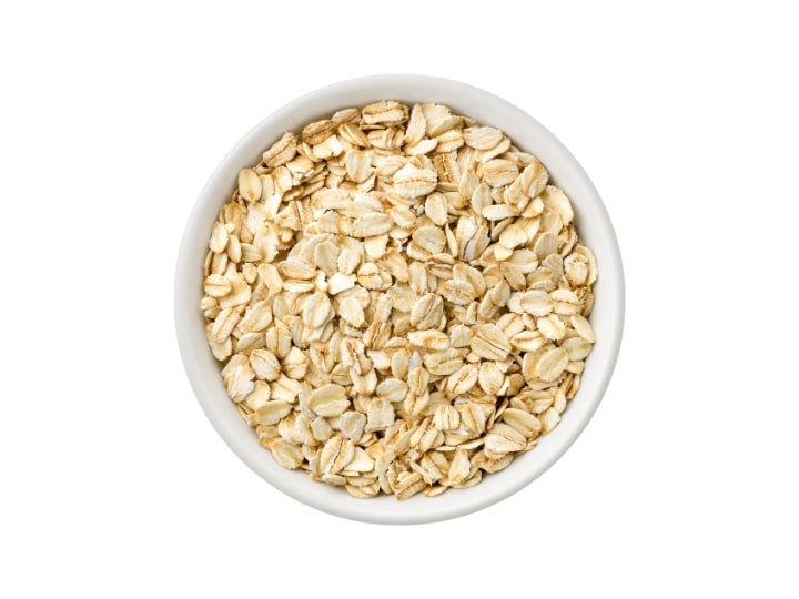 A bowl of oats.