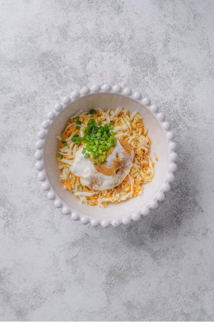 Healthy Egg Salad Recipe (Made With Just 6 Ingredients)