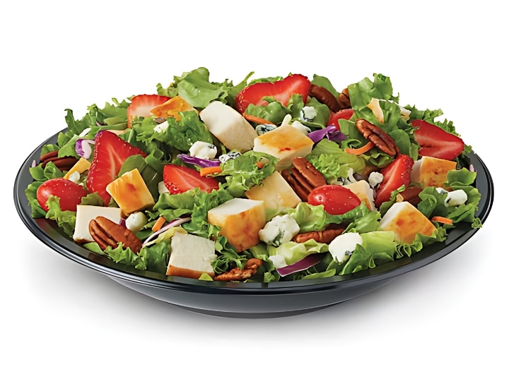 An image of Culver's Strawberry Fields Salad with Grilled Chicken on a white background.