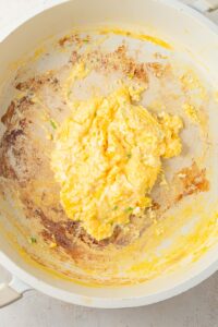 Cottage cheese omelet in a pot.